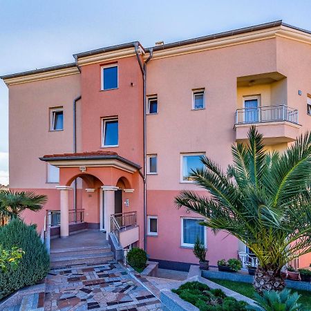 Istriensonne - Apartments Veruda Mit Grillterrasse بولا المظهر الخارجي الصورة