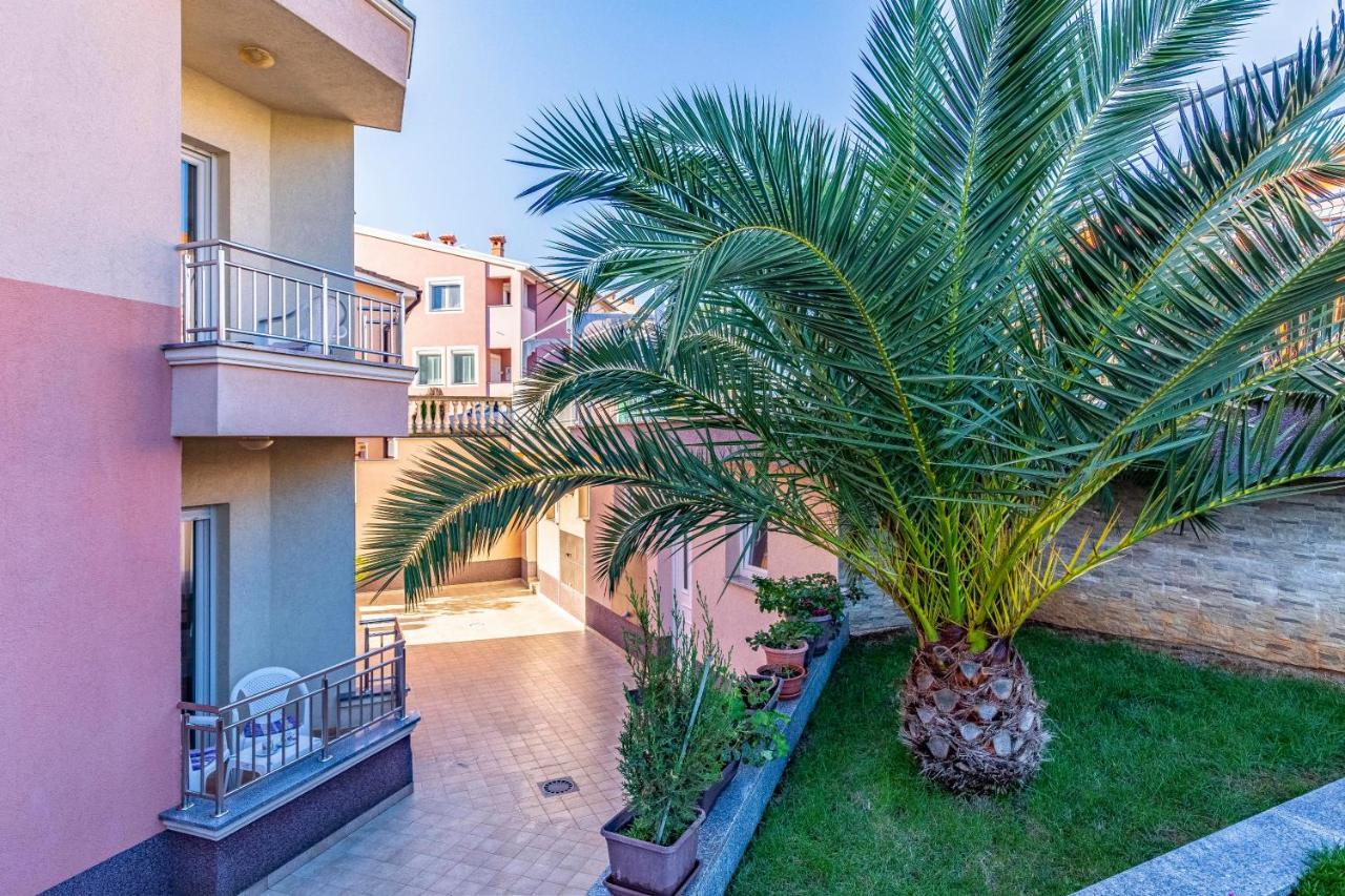 Istriensonne - Apartments Veruda Mit Grillterrasse بولا المظهر الخارجي الصورة