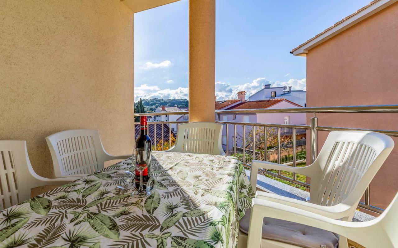 Istriensonne - Apartments Veruda Mit Grillterrasse بولا المظهر الخارجي الصورة