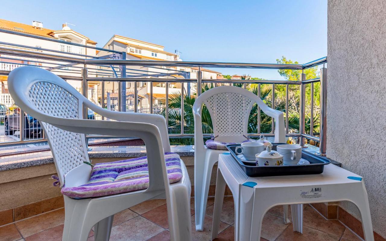 Istriensonne - Apartments Veruda Mit Grillterrasse بولا المظهر الخارجي الصورة